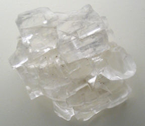 Ein sehr reiner Halit-Kristall